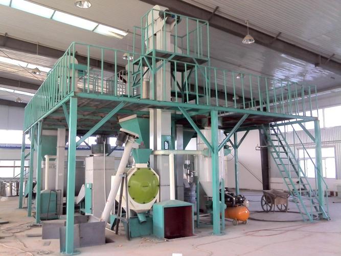 高效飼料制粒生產(chǎn)線 提升牛、綿羊及家禽養(yǎng)殖效益的關(guān)鍵